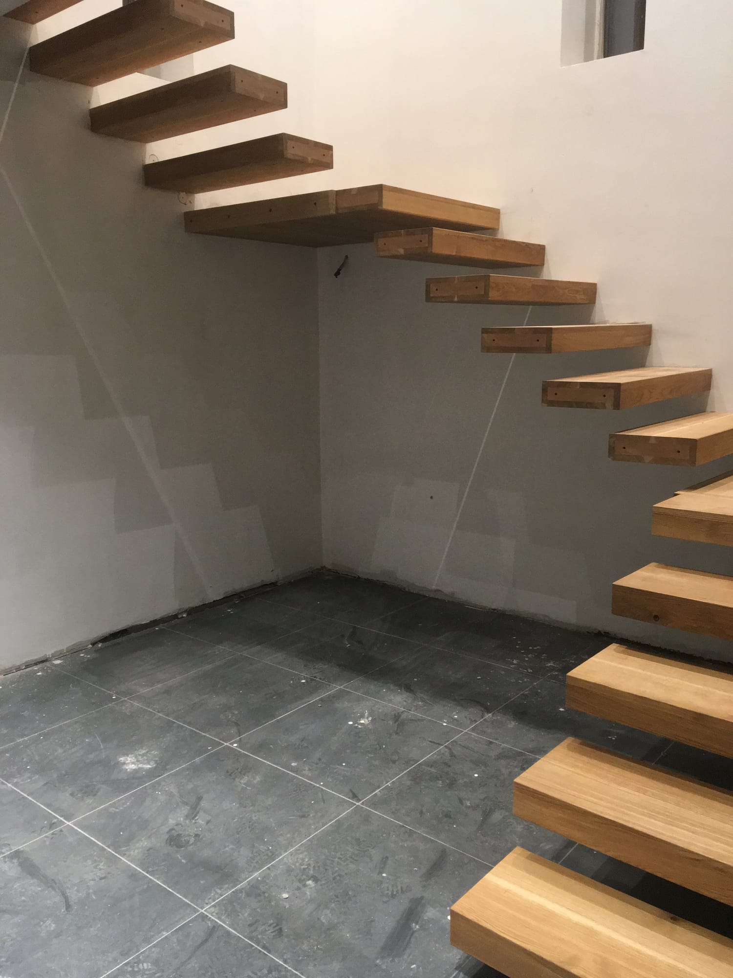 Cantilevered & Glass balustrade